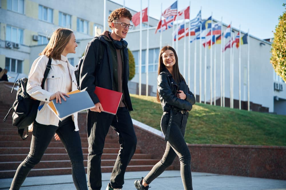 Pathways to UK and International Universities